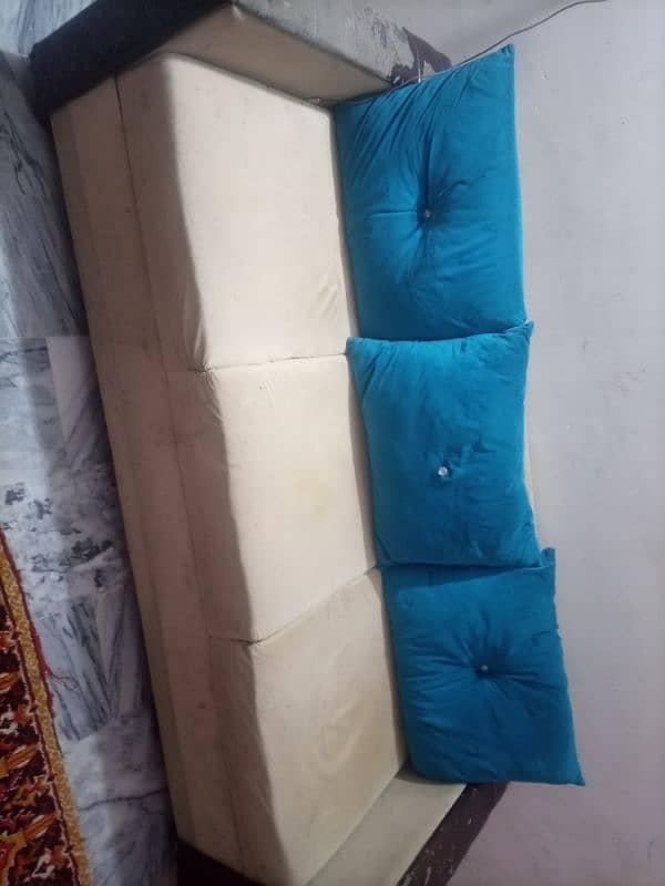 sofa set in good condition 3