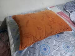 Best Quality Cushions/Pillows