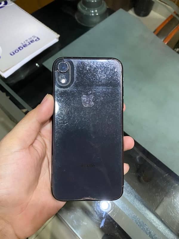 IPhone XR NON PTA 1