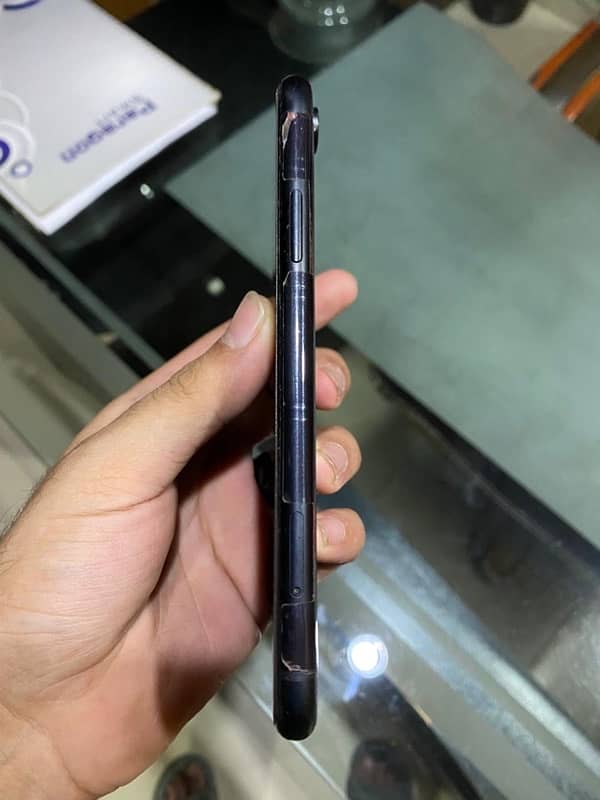 IPhone XR NON PTA 2