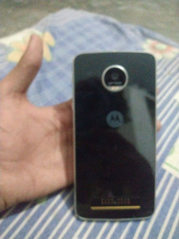 I'm Selling My Moto Z Play Droid 0318/2149/505 1