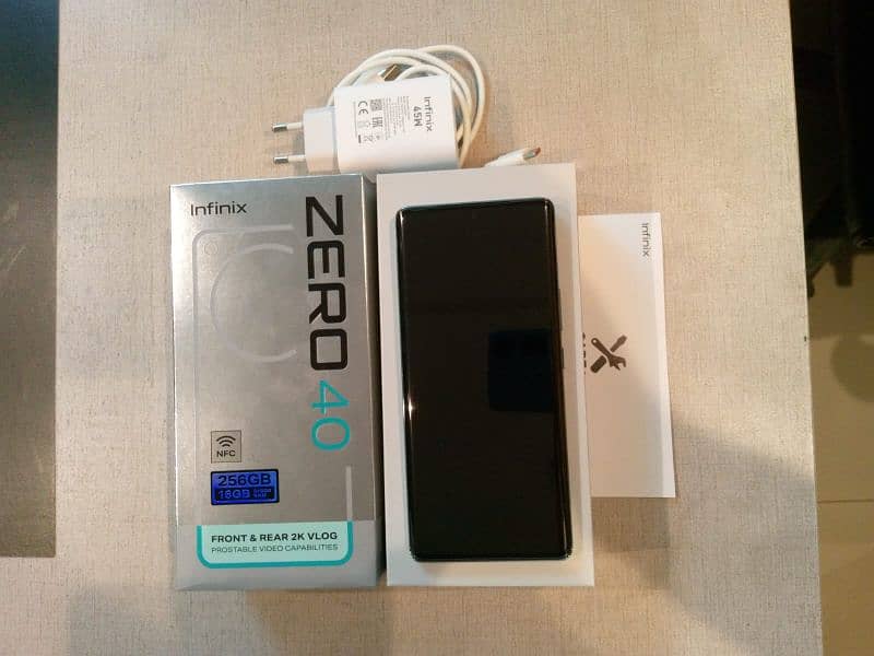 INFinix Zero 40            8+256 3