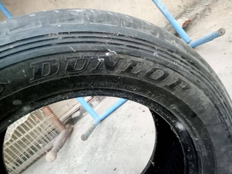 4 Used Tyre Dunlop 265/60R18 2