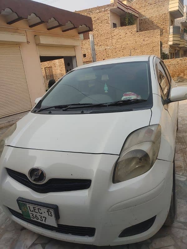 Toyota Vitz 2010 1