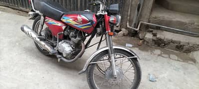 Honda cg125 2019 good condition first hand owner 0