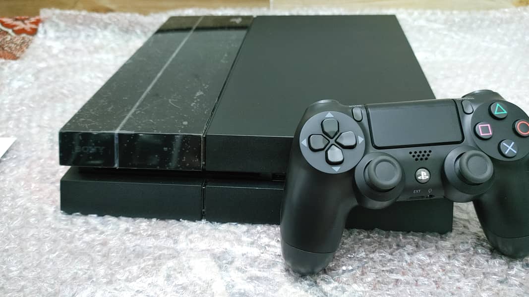 jailbroken ps4 9.00/500gb orignal controller 1