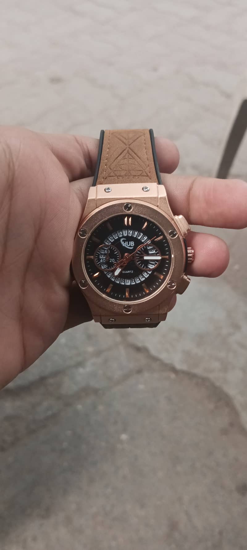 hublot watch gold color 1