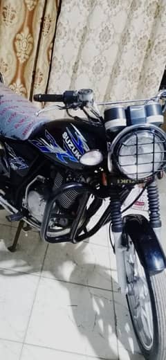 Suzuki Gs 150 SE 2018 model exellent condition perfect engine