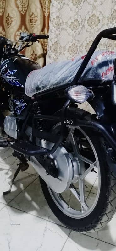 Suzuki Gs 150 SE 2018 model exellent condition perfect engine 3