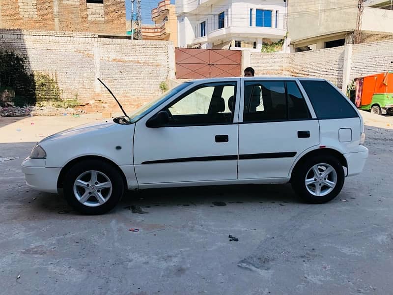 Suzuki Cultus VXR 2015 12