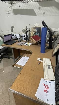 Large Corner tabel , corner office table , study table