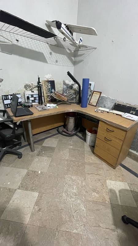 Large Corner tabel , corner office table , study table 5