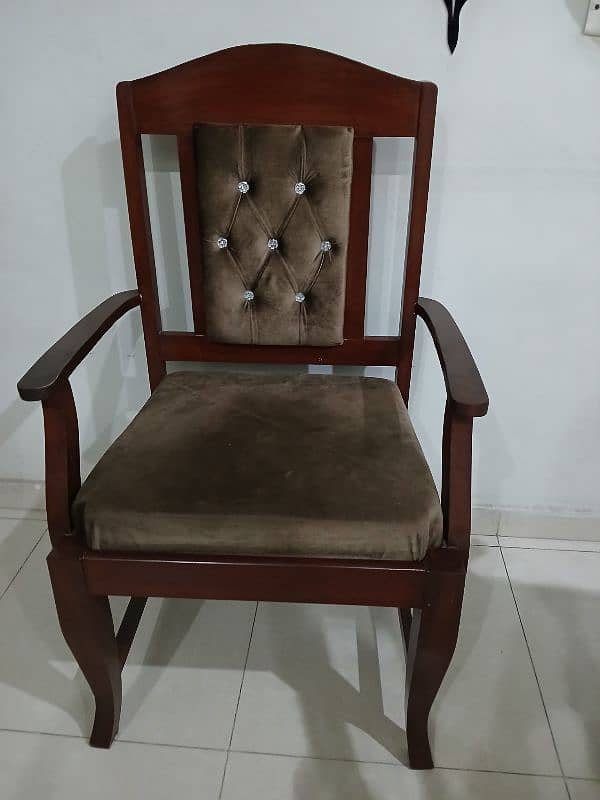 2 Room chairs made in wooden for sale 1