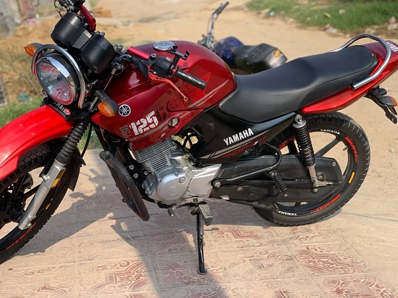 Yamaha ybr 125G 2020 model 2