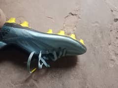 football shoes 0