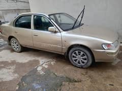 Toyota Corolla XE 2001 0