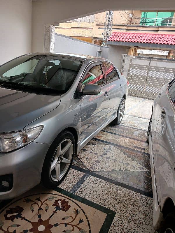 Toyota Corolla GLI 2013 1