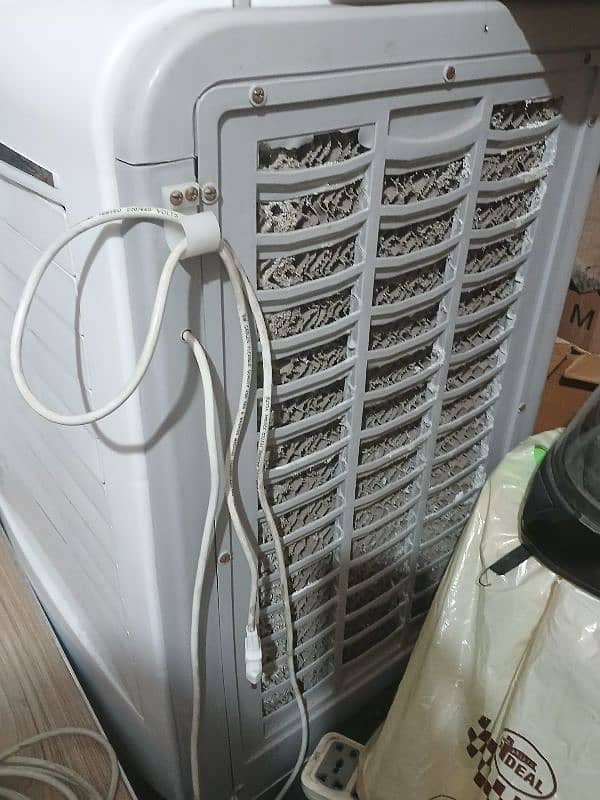 Air cooler new 1 month used for sale 1