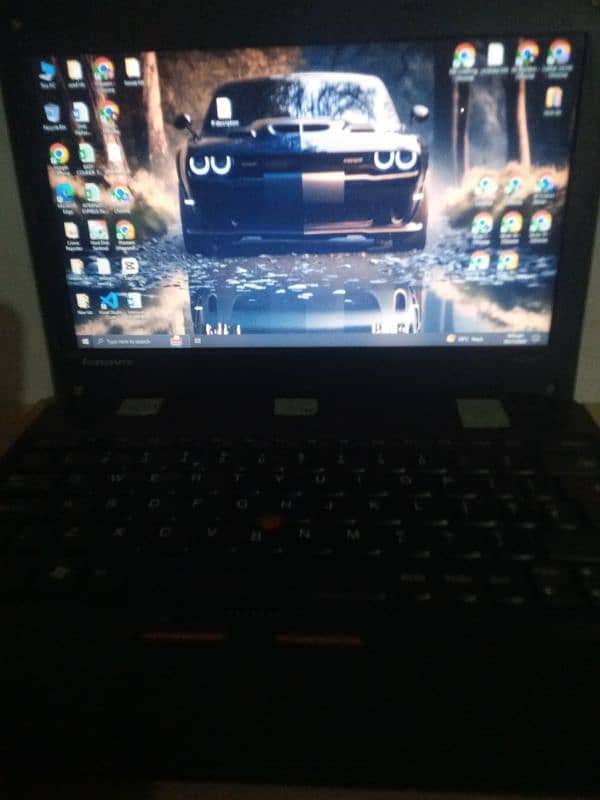 Lenovo Thinkpad i3 2nd generation 5