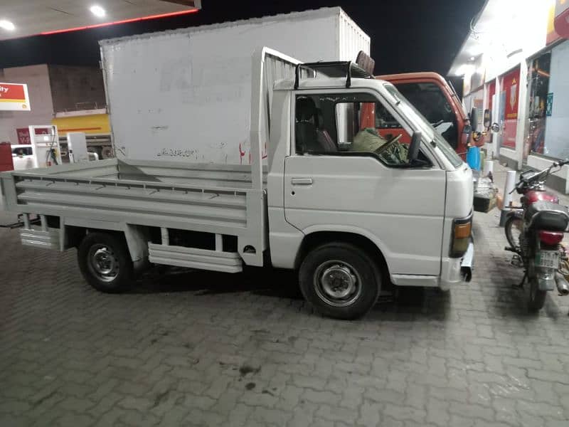 hiace dala 03014112563 5