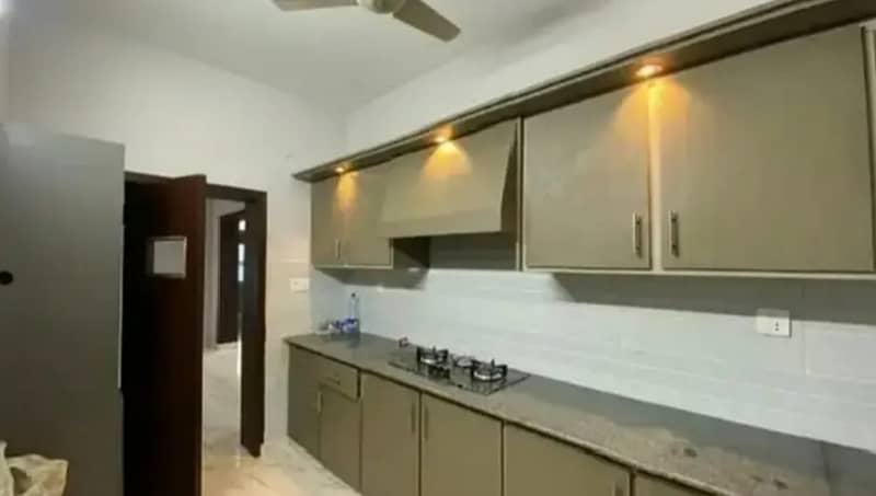 G-11 Size 30 60 Triple Story House For Sale 10