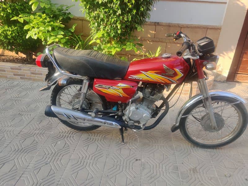 Honda 125 model 2021 Karachi number contact number 03320364390 1