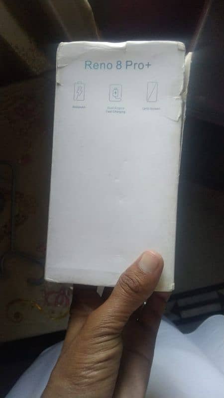 oppo Reno 8pro 12gb:/1024 non pta 2