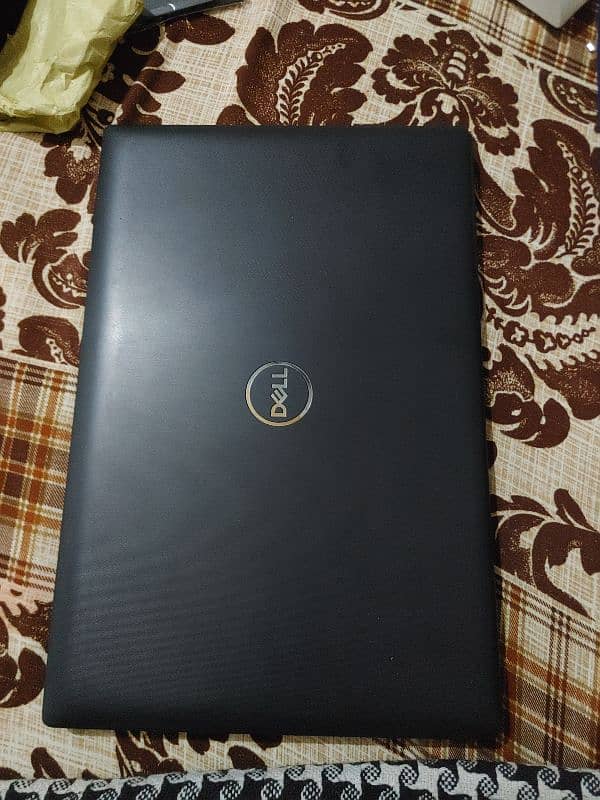 Dell Latitude 3435 0