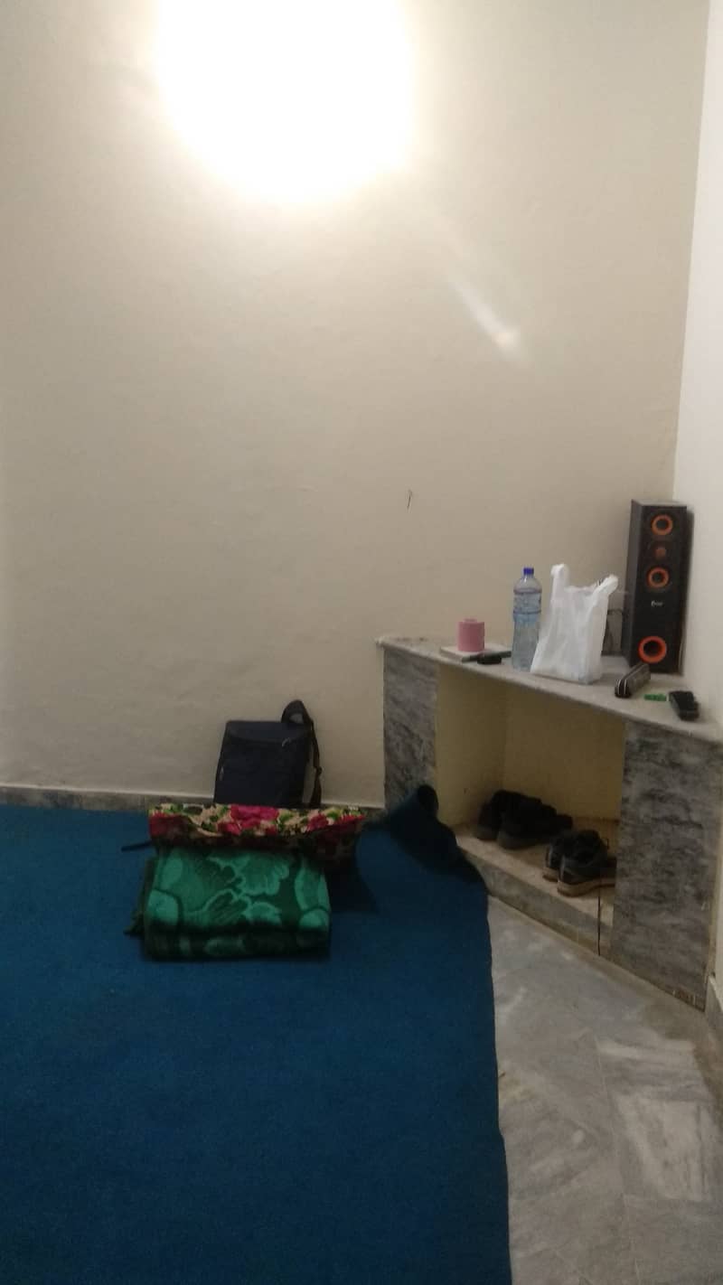 Room for Rent in Civic Center near Gulberg Greens 5