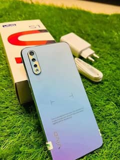 vivo s1 argent for sale 03,, 42, 47, 52, 1, 55