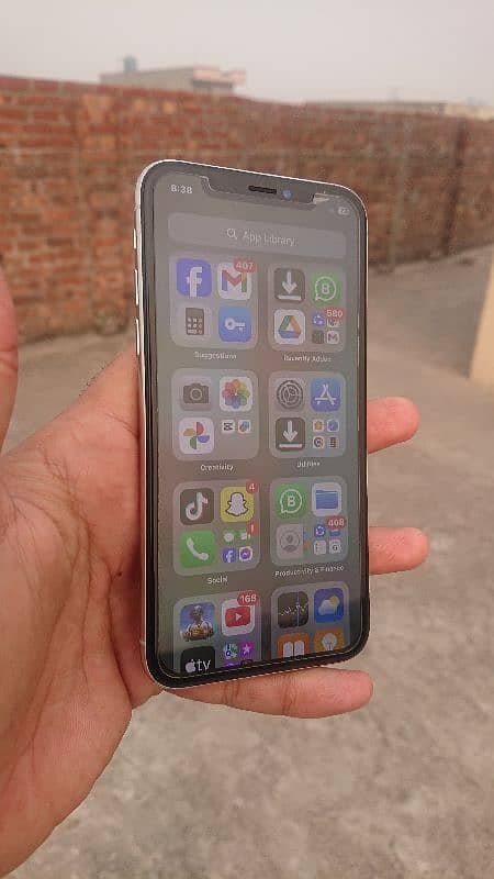 iphone x 64gb non pta lush condition betry time full ok 9