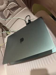 Macbook Air 2020 8/256 10/10