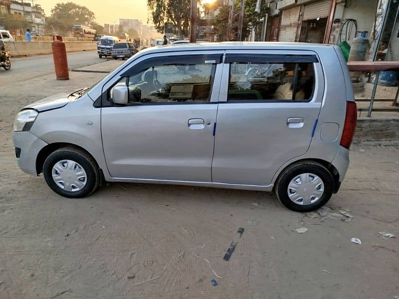 Suzuki Wagon R 2018 3