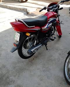 Honda prider