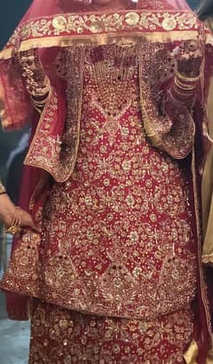 Bridal stitched lehenga (Medium size)