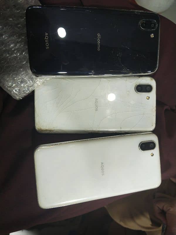 Aquos R2 parts available 0