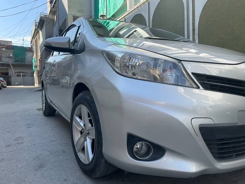 Toyota Vitz 2012 12