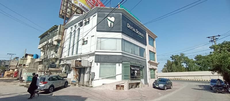 16 MARLA COMMERCIAL BUILDING FOR SALE IN JOHAR TOWN ,R1 Block IDEAL LOCATION 12