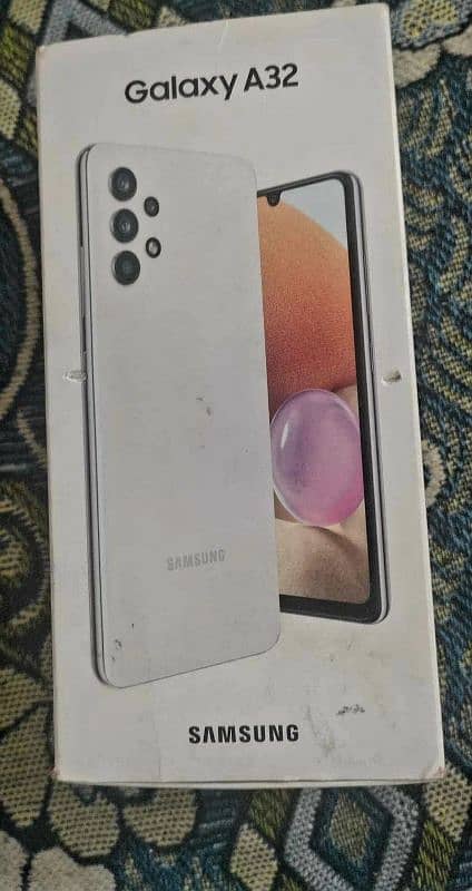 SAMSUNG GALAXY A32 4