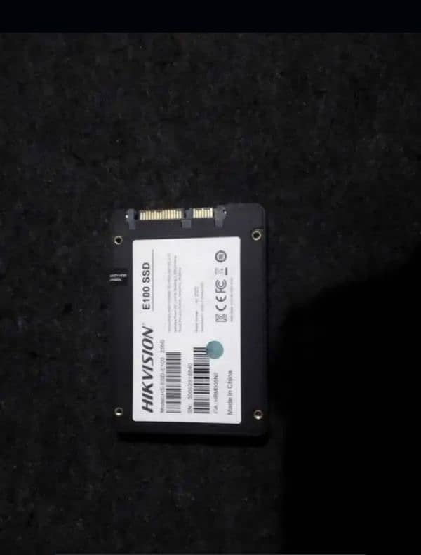 256GB SSD with 5 month warranty 1