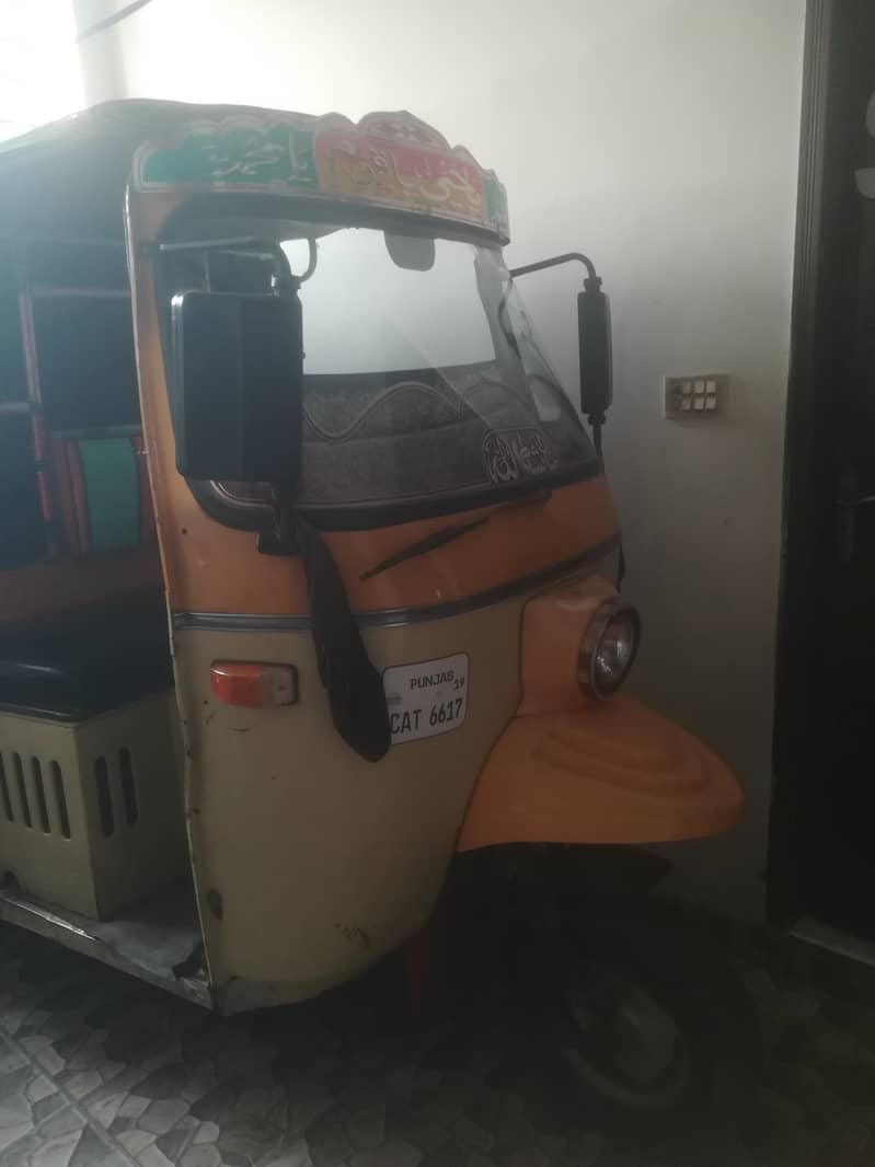 Tuk tuk riskhaw. . 2019 model 7