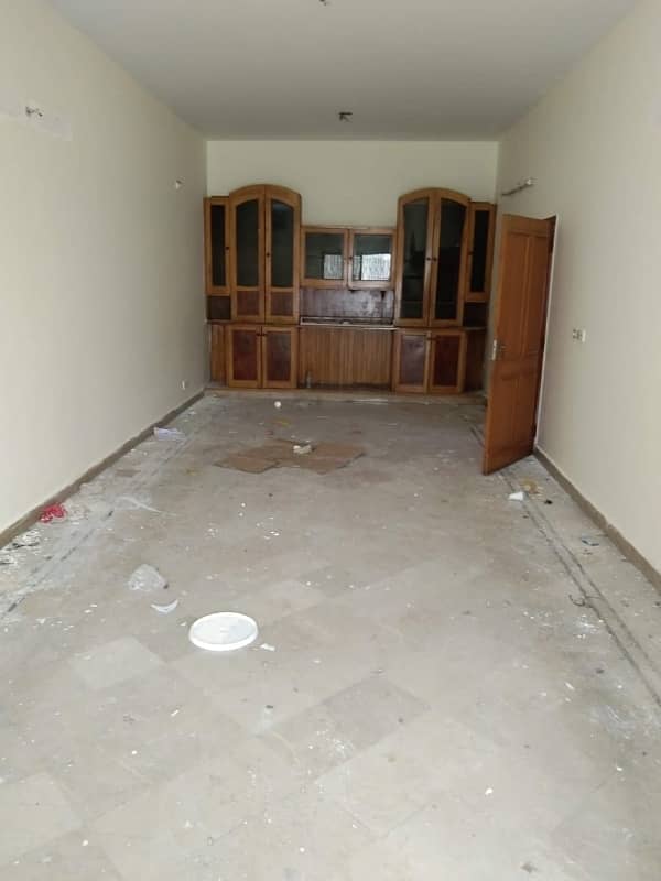 1 Kanal Best Location Renovation House For Sale 6