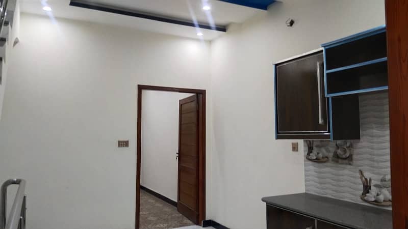 10 Marla Vip Semi Commercial House For Sale 21