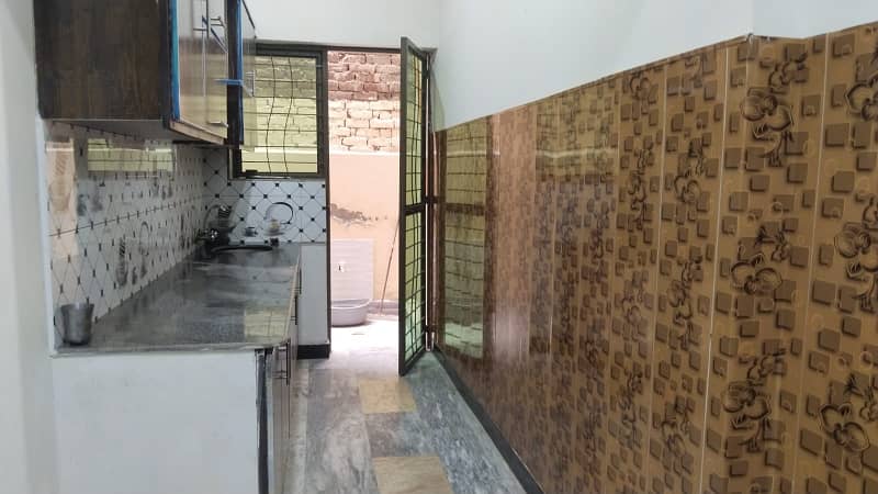 10 Marla Vip Semi Commercial House For Sale 27