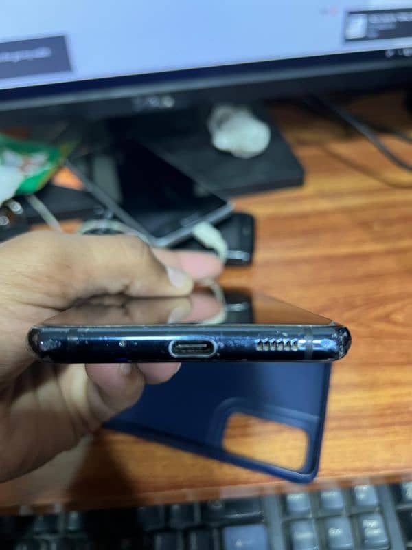 Samsung S20 FE 6gb 128gb (Exchange also possible ) 7