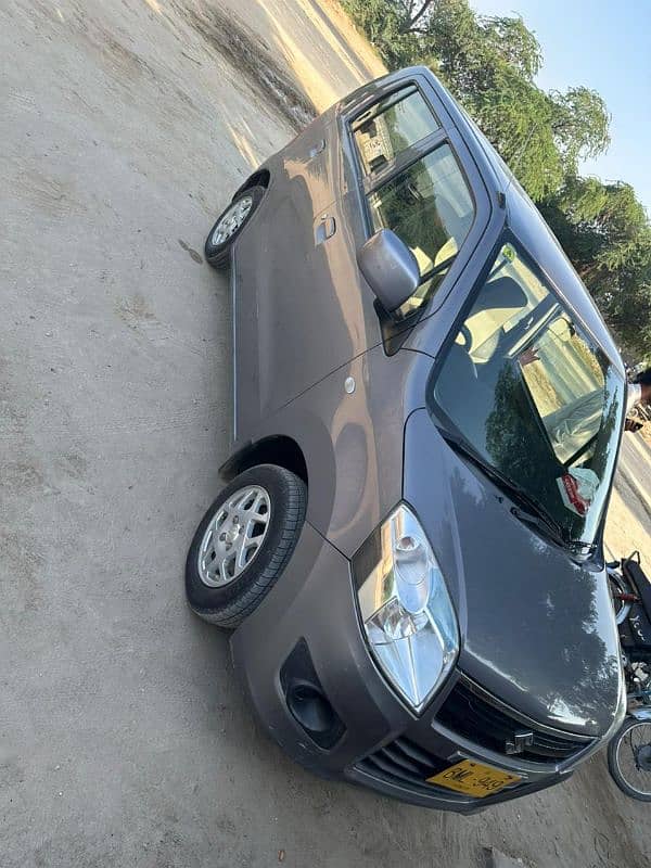 Suzuki Wagon R 2018 10