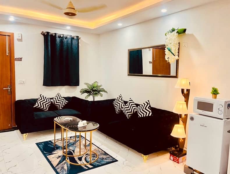 Luxury 1Bed furnished safe & secure Daily or Monthly Basis Bahria town 5