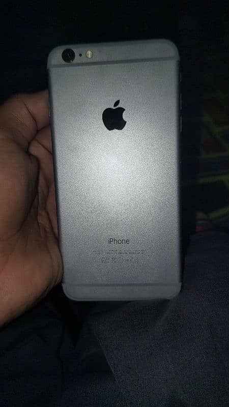 iphone 6plus for sell 10/10 condition Memory 128 gp in silver colur 0