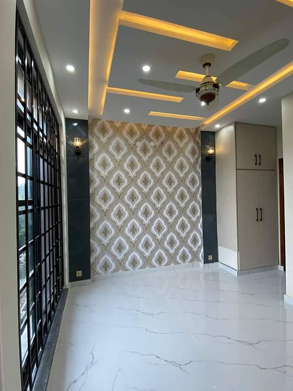 5 Marla House Available For Rent In Block AA Sector D Bahria Town Lahore 8