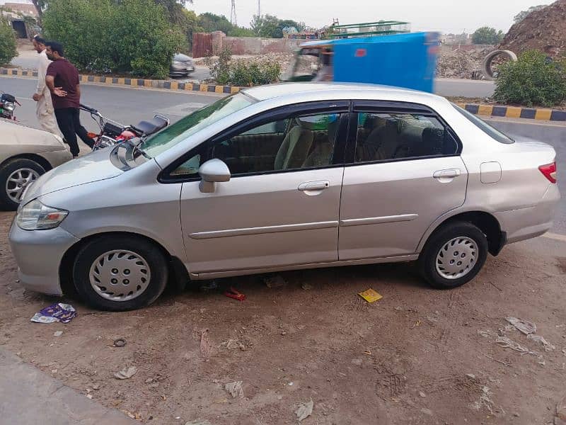 Honda City IDSI 2005 6